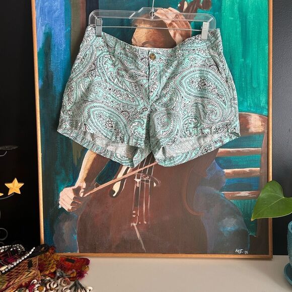 Old Navy Green Paisley Women's Shorts - Picture 1 of 14